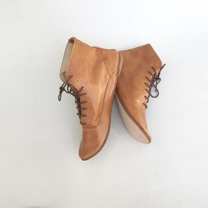 Ankle Boots in Tan Soft Leather