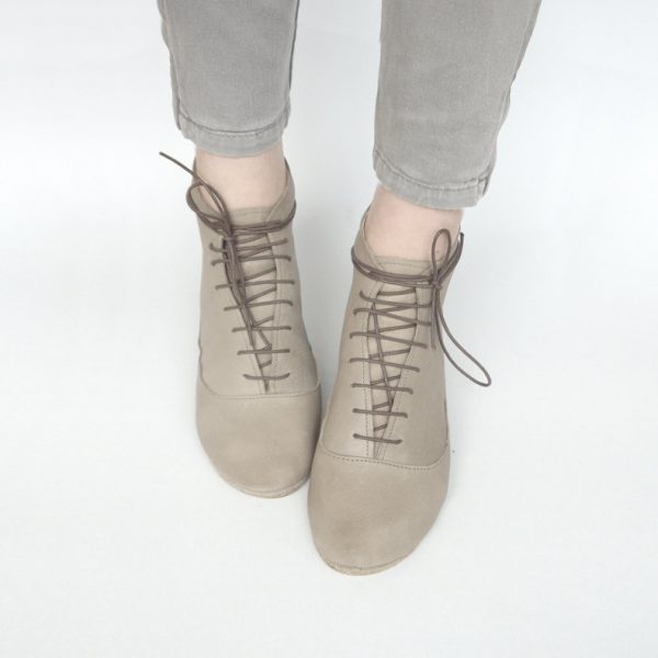 Ankle Boots in Light Taupe Soft Leather