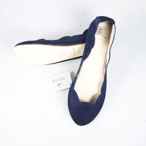 Elehandmade SCALLOPED ROUND FLATS IN NAVY BLUE SOFT LEATHER
