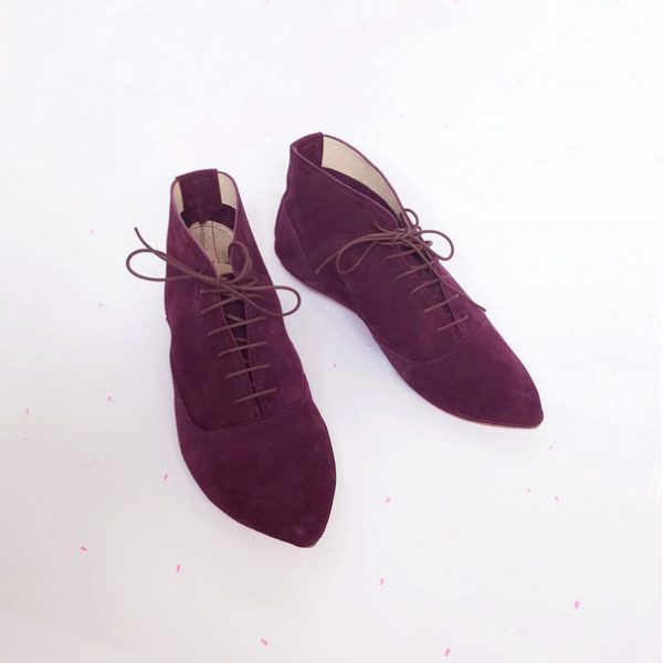 Pointy Laced Ankle Boots in Burgundy leather