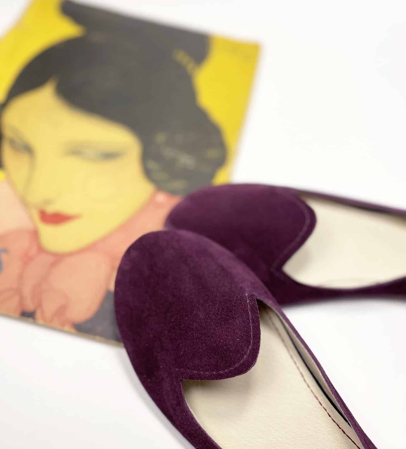 Women's loafers in deep plum suede with sculpted vamp cut and almond toe – elehandmade shoes