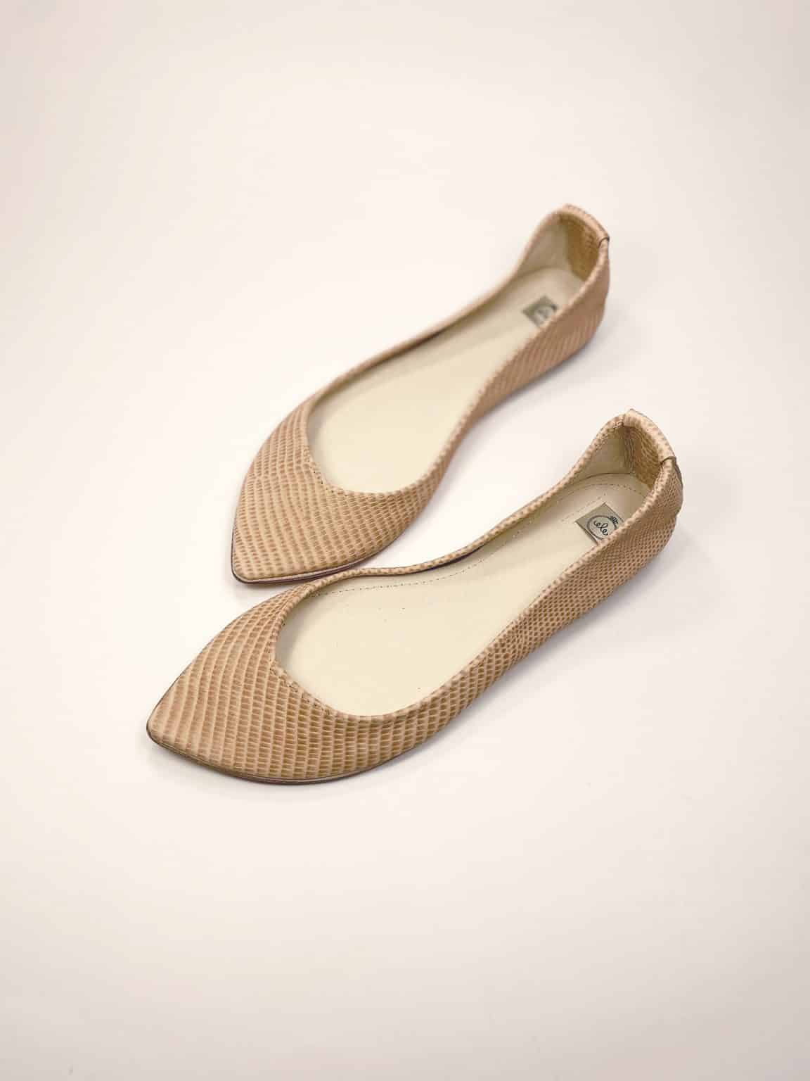 Pointed ballet flats in nude lizard-embossed Italian leather – elehandmade shoes