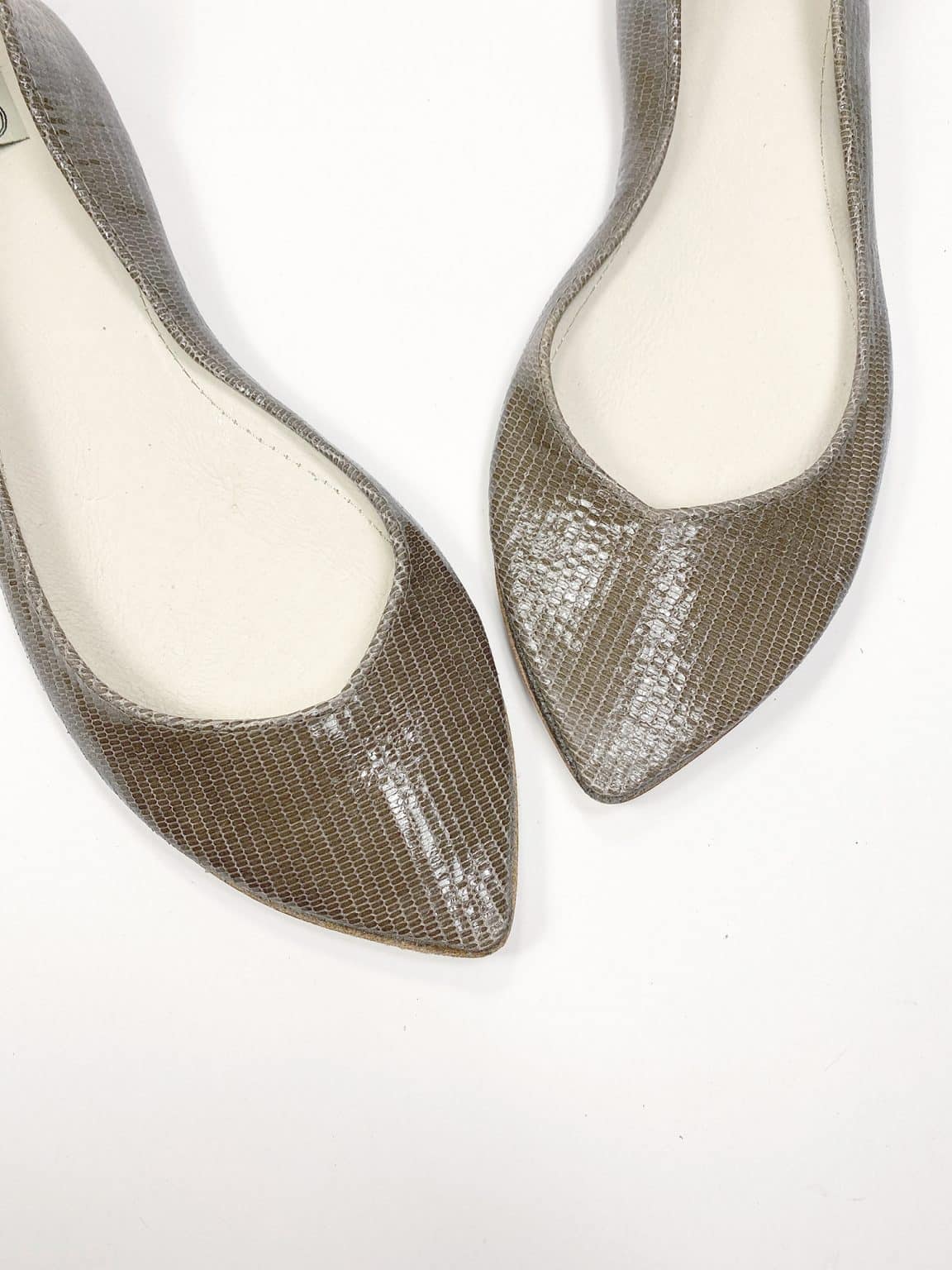 Pointed ballet flats in taupe snakeskin-effect Italian leather – elehandmade shoes