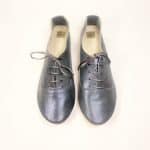 Lace-up flats in navy blue metallic Italian leather with round toe – elehandmade shoes