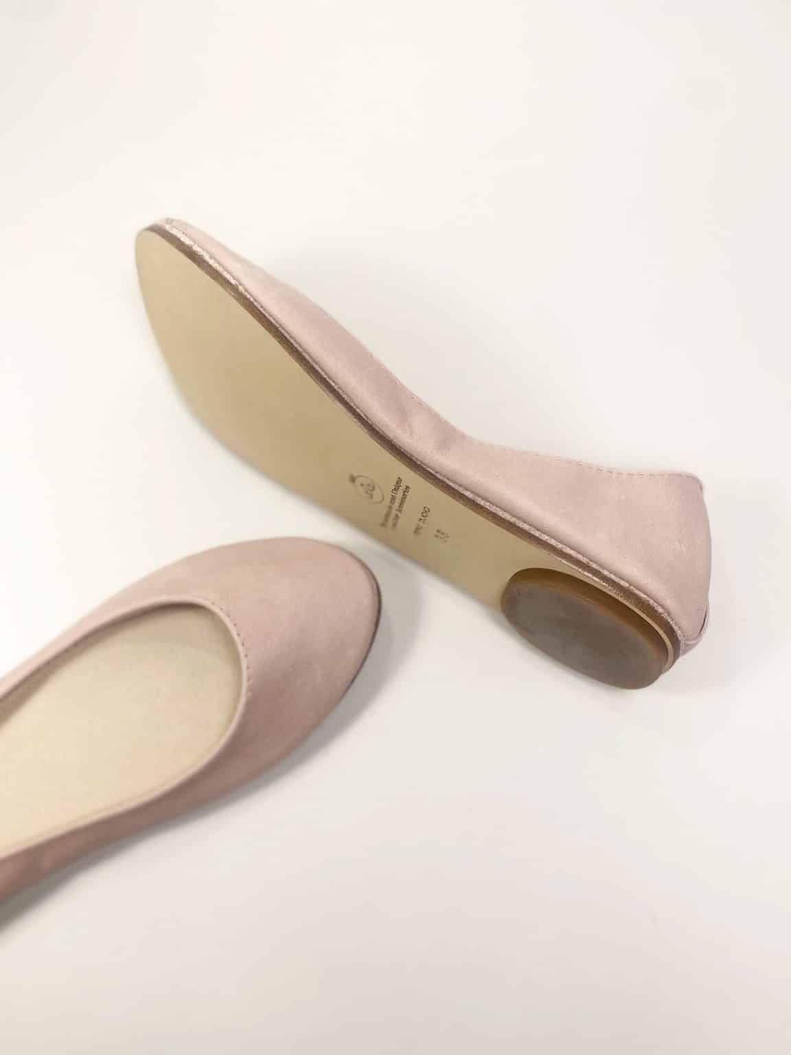 Blush pink leather ballet flats with round toe and soft structure – elehandmade shoes
