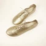 Lace-up flats in soft gold metallic Italian leather – elehandmade shoes