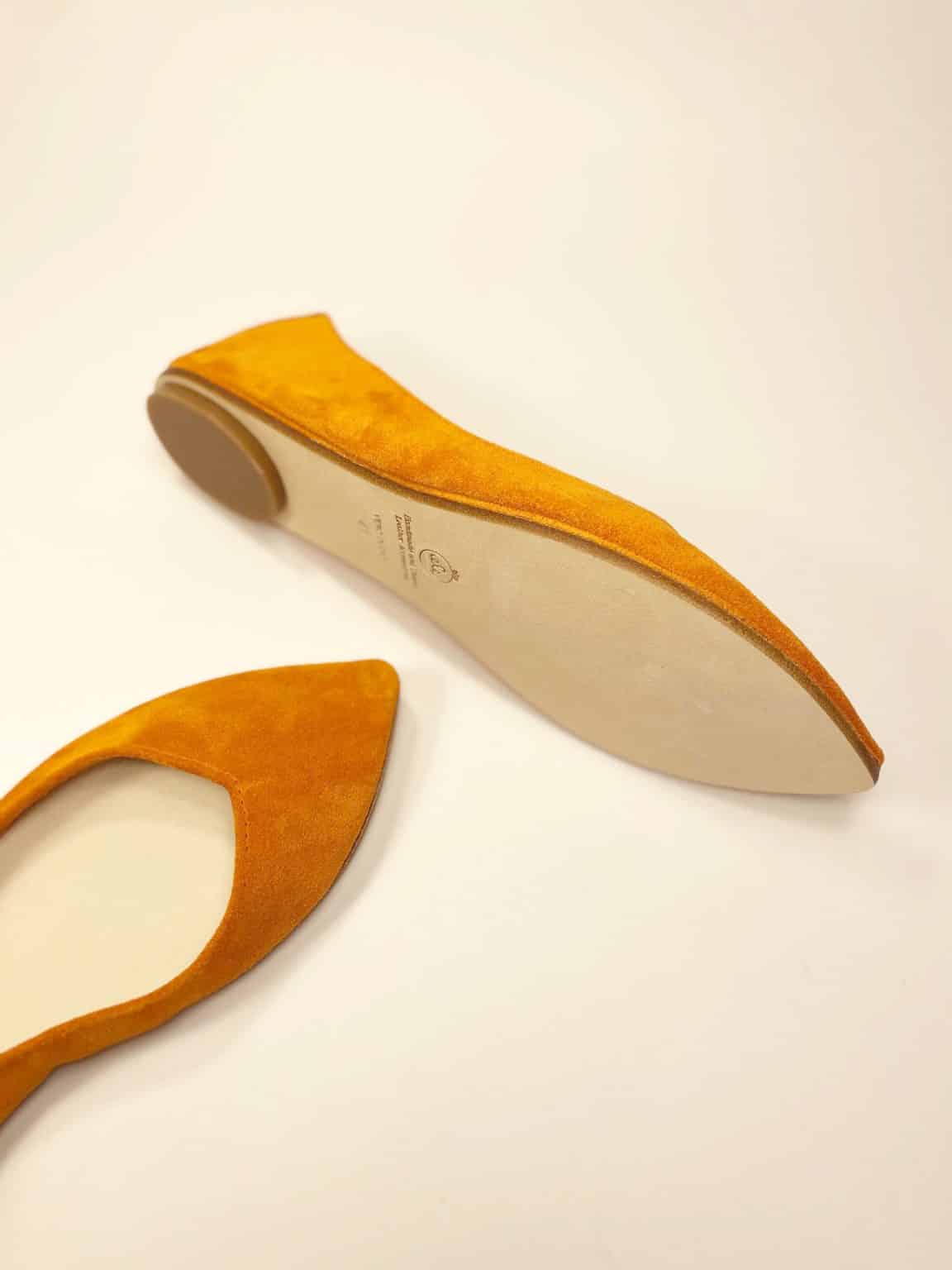 ele handmade pointy flats pumps in tangerine Orange Italian leather
