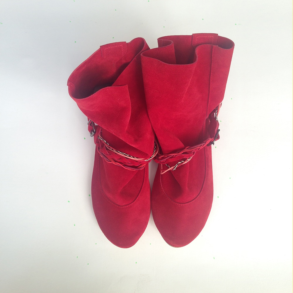 Ankle Booties with Fringes in Soft Red Italian Suede Leather, Elehandmade Boots Shoes, red indian fringed ankle boots, Minnetonka booties