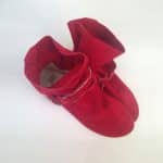 Ankle Booties with Fringes in Soft Red Italian Suede Leather, Elehandmade Boots Shoes, red indian fringed ankle boots, Minnetonka booties