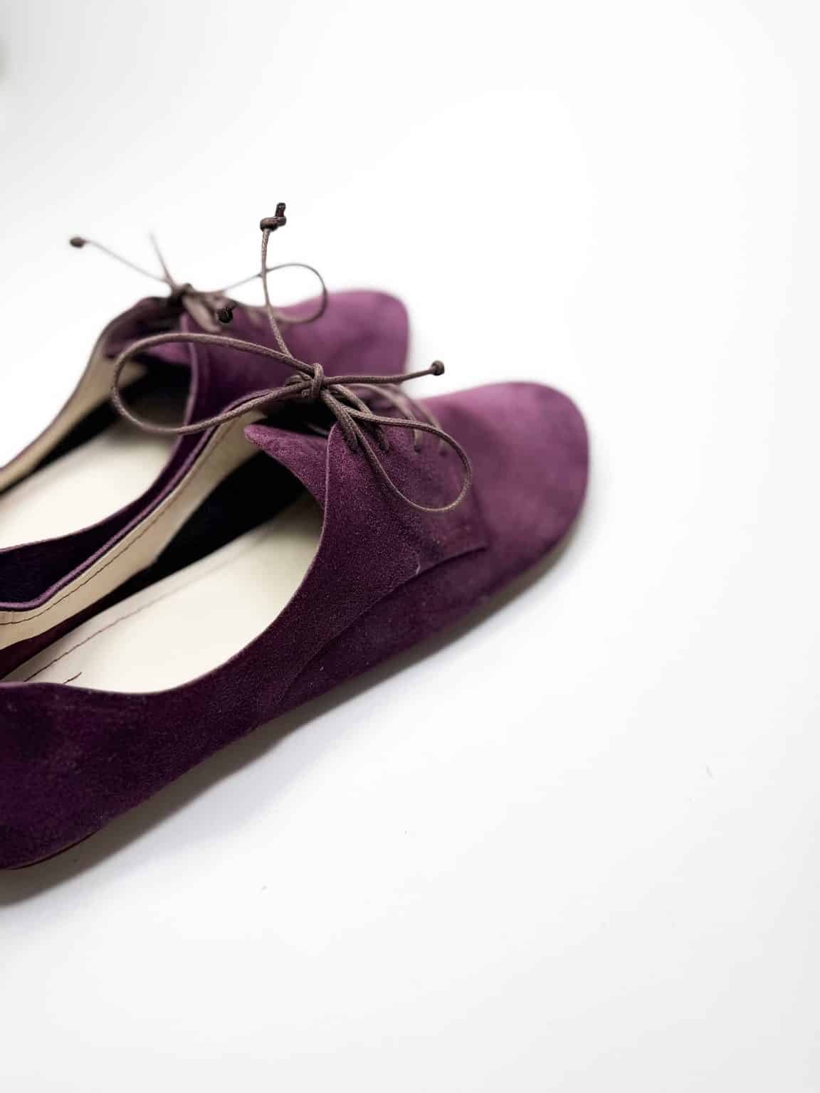 Oxfords Shoes in Burgundy, Oxblood Leather, Handmade Soft Laced up Flats Shoes, Elehandmade Spectators