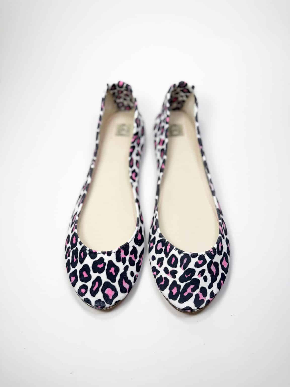 Round Ballet Flats Shoes in Leopard Print Italian Leather, Ele Handmade Slippers