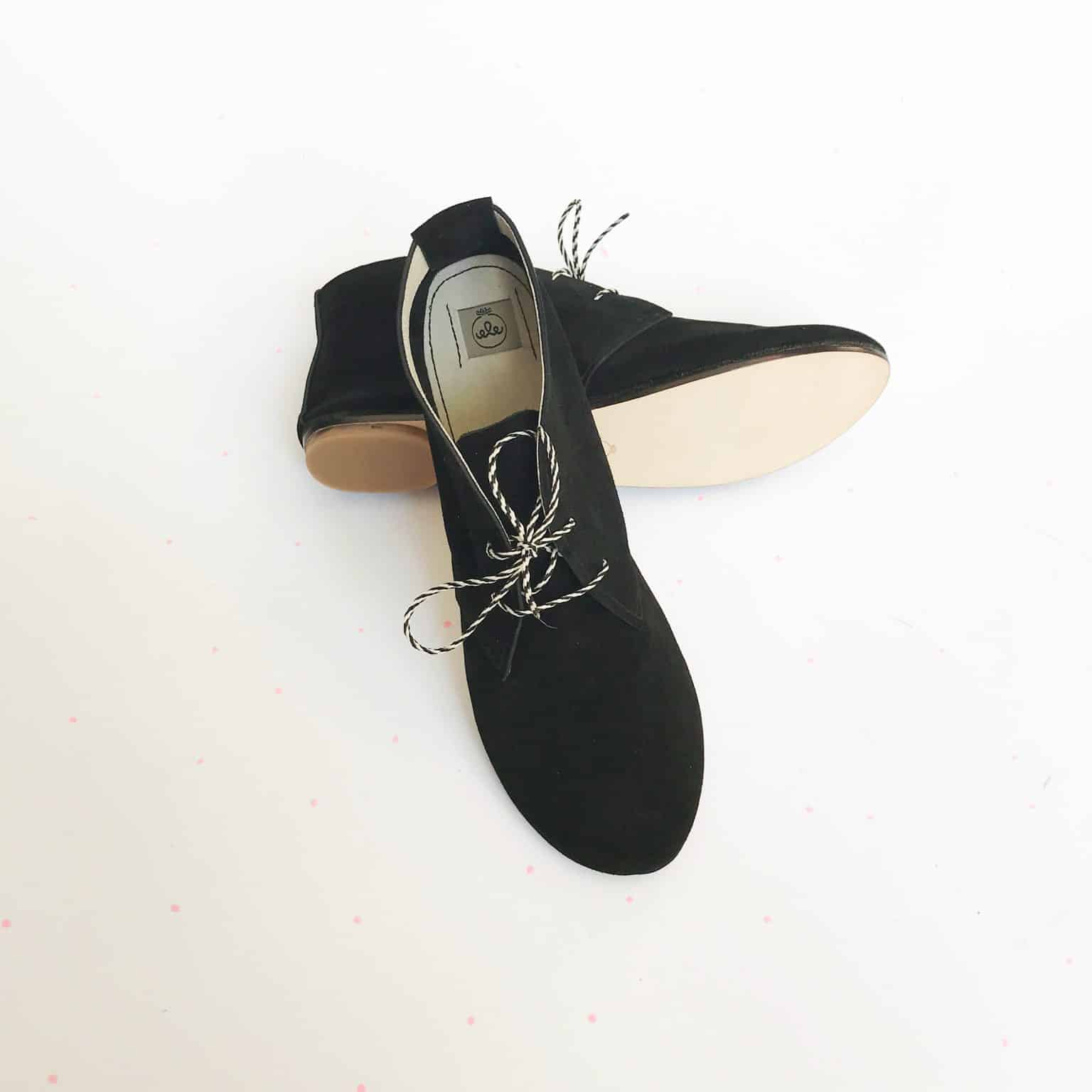 Desert Ankle Boots in Black Italian Leather, Handmade Laced Booties, Elehandmade