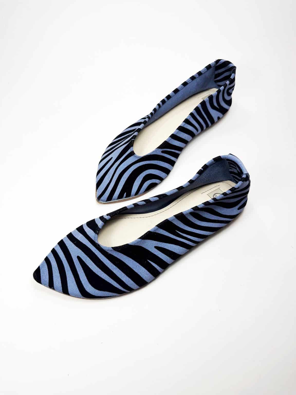 Handmade pointy toe flats in black and blue printed zebra Italian leather