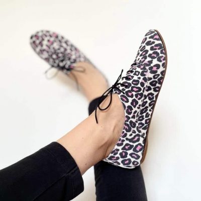 Custom made Oxfords Shoes in Leopard Printed Italian Leather, elehandmade shoes