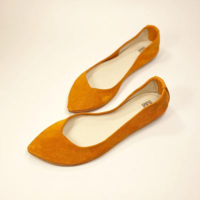 ele handmade pointy flats pumps in tangerine Orange Italian leather